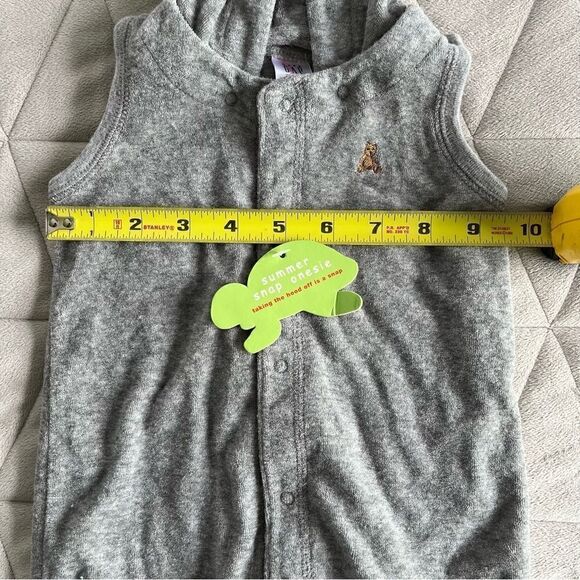 NEW Baby Gap Terry Towel Summer Snap Onesie with Removable Hood Shortall Grey - Picture 4 of 7